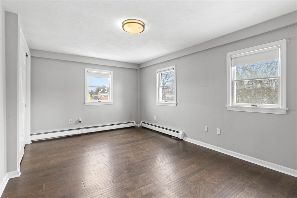 11 Central Street Georgetown, MA 01833 - Photo 21 of 41