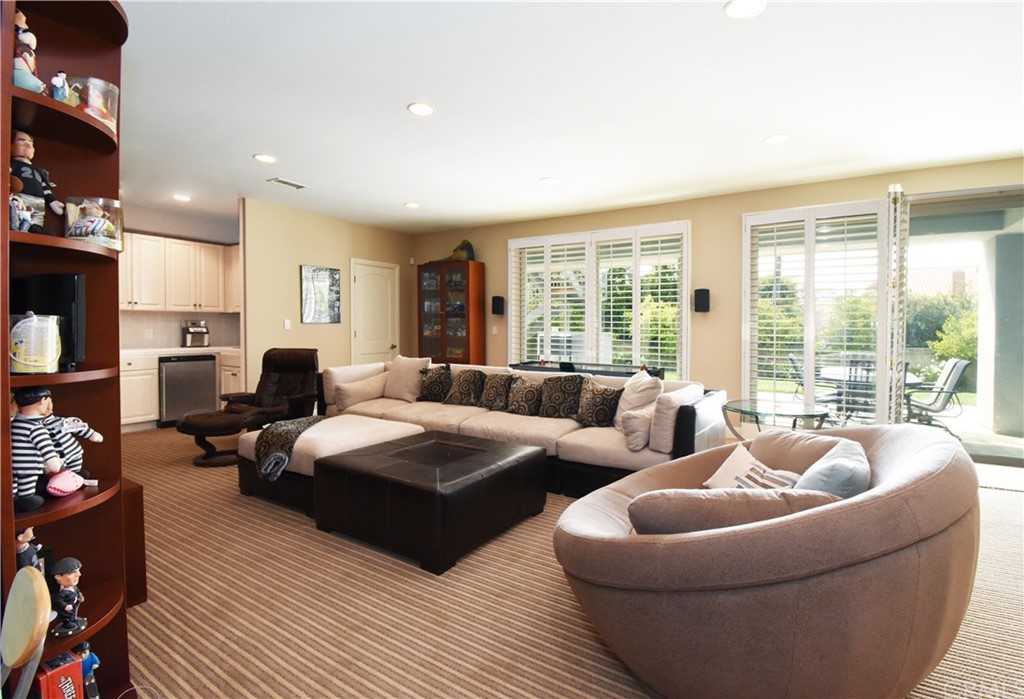 22 Hillcrest Manor Rolling Hills Estates, CA 90274 - Photo 30 of 54 a living room with furniture and a large window