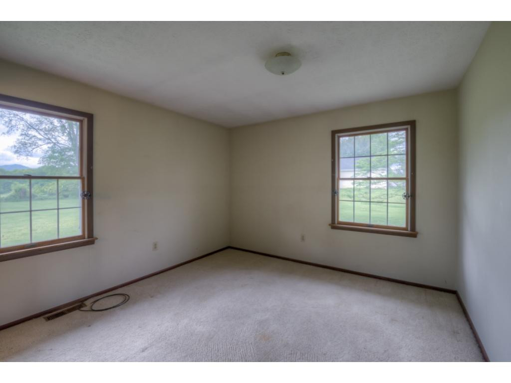 528 Aspen Road Newport, TN 37821 - Photo 13 of 34 Photo 13