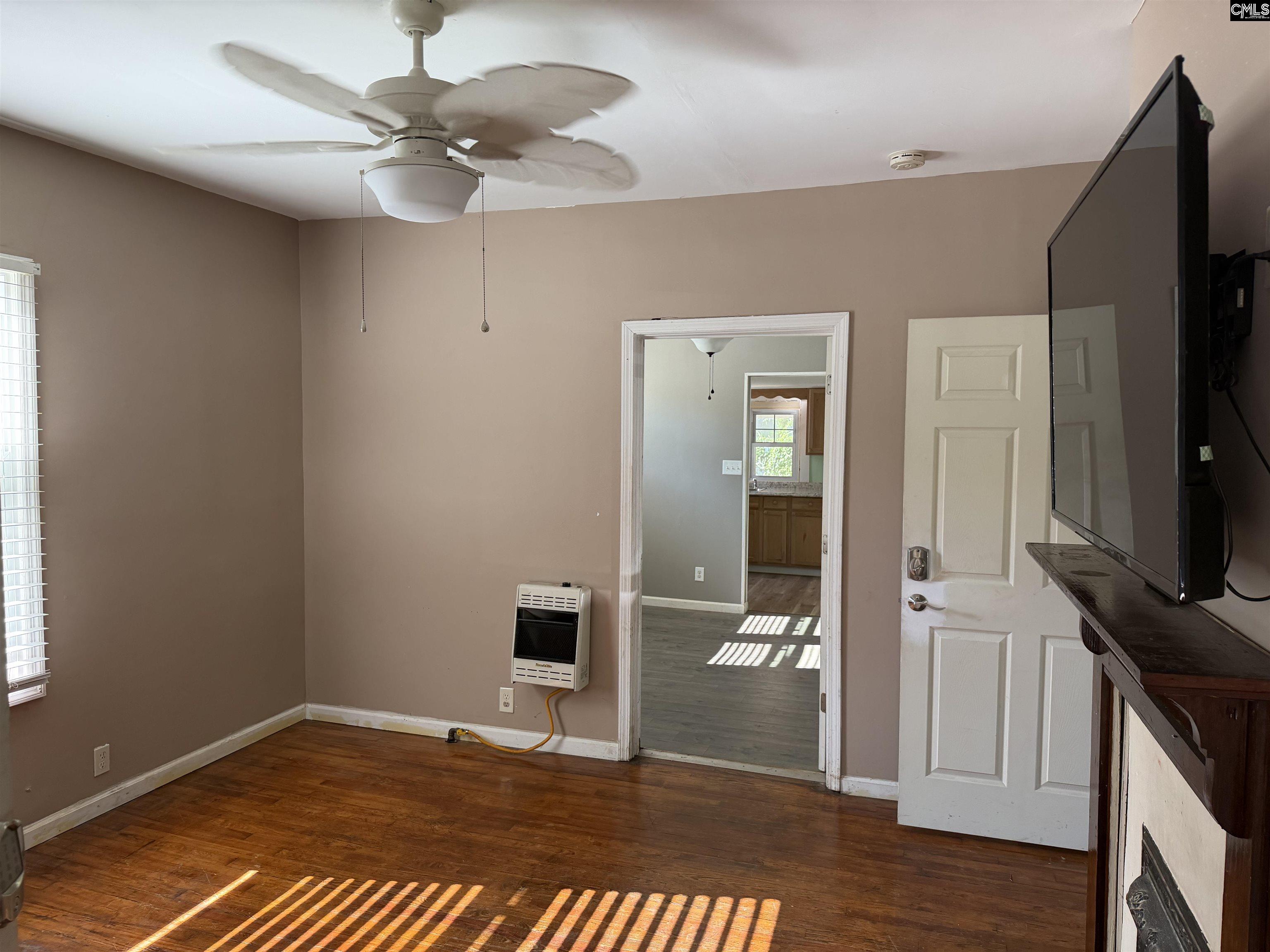 2012 Charles Street Newberry, SC 29108 - Photo 2 of 19