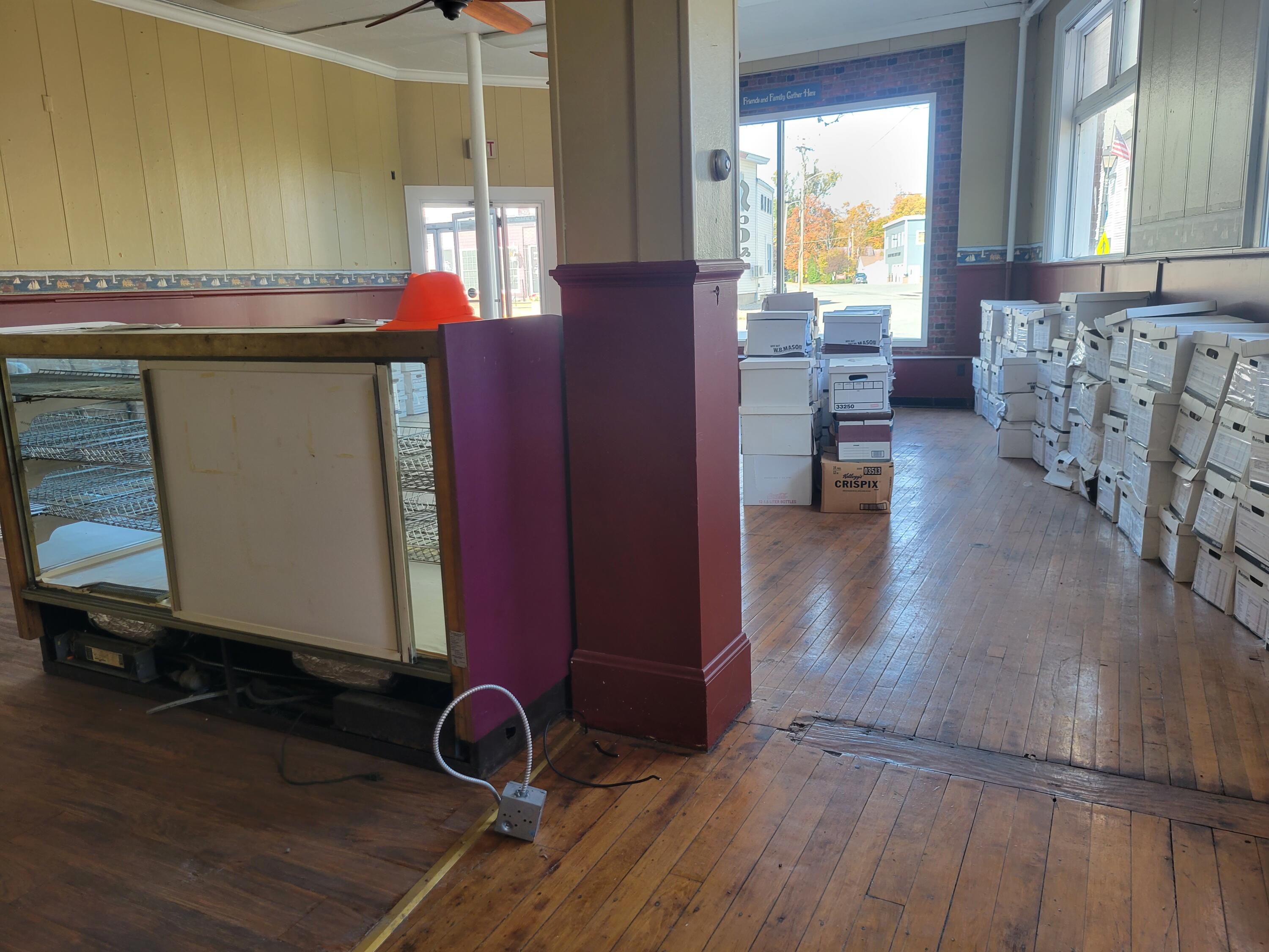 161 Main Street Newport, ME 04953 - Photo 13 of 47 20211012_123457