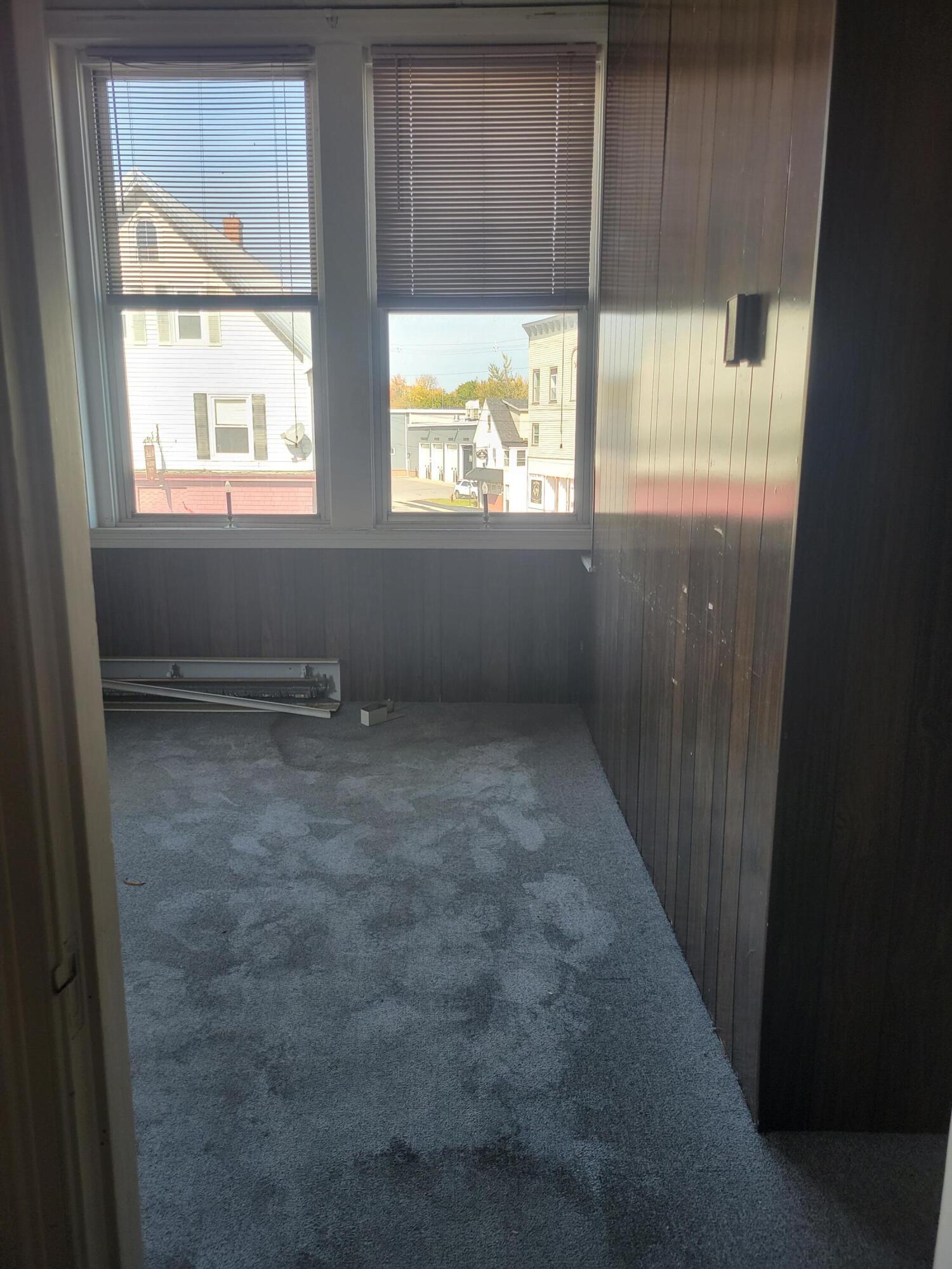161 Main Street Newport, ME 04953 - Photo 26 of 47 20211012_123900