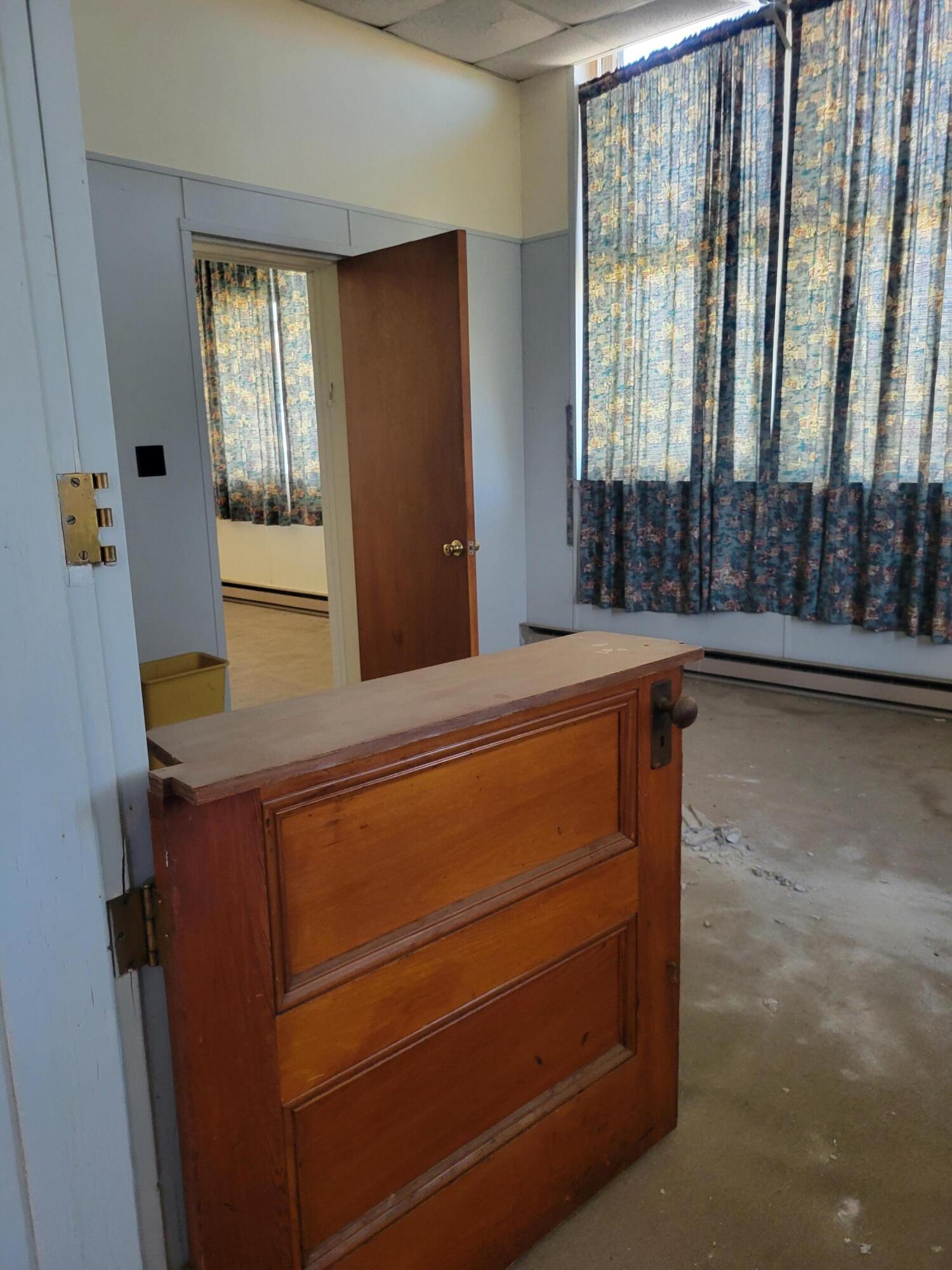 161 Main Street Newport, ME 04953 - Photo 37 of 47 20211012_124032