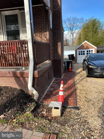 a view of outdoor space patio patio and outdoor kitchen