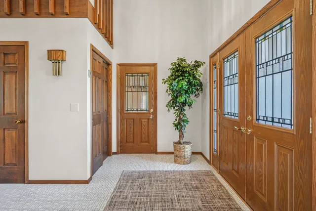 $1,200,000 | 3723 Meadowbrooke Circle, Windsor, WI 53590