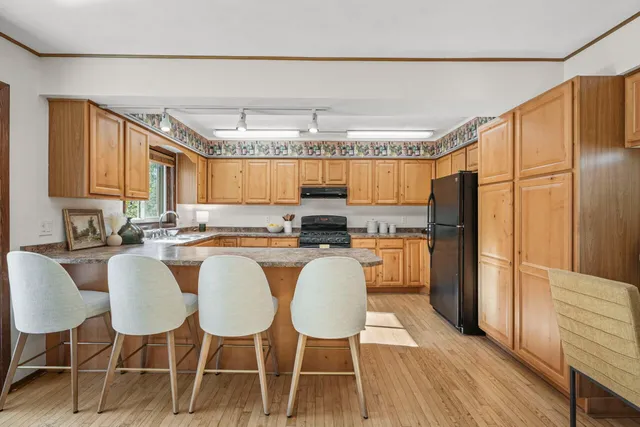 $1,200,000 | 3723 Meadowbrooke Circle, Windsor, WI 53590