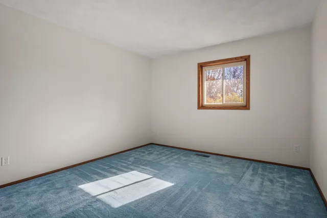 $1,200,000 | 3723 Meadowbrooke Circle, Windsor, WI 53590