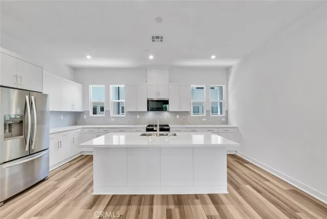 $4,300 | 1122 West Bushell Street, Anaheim, CA 92805