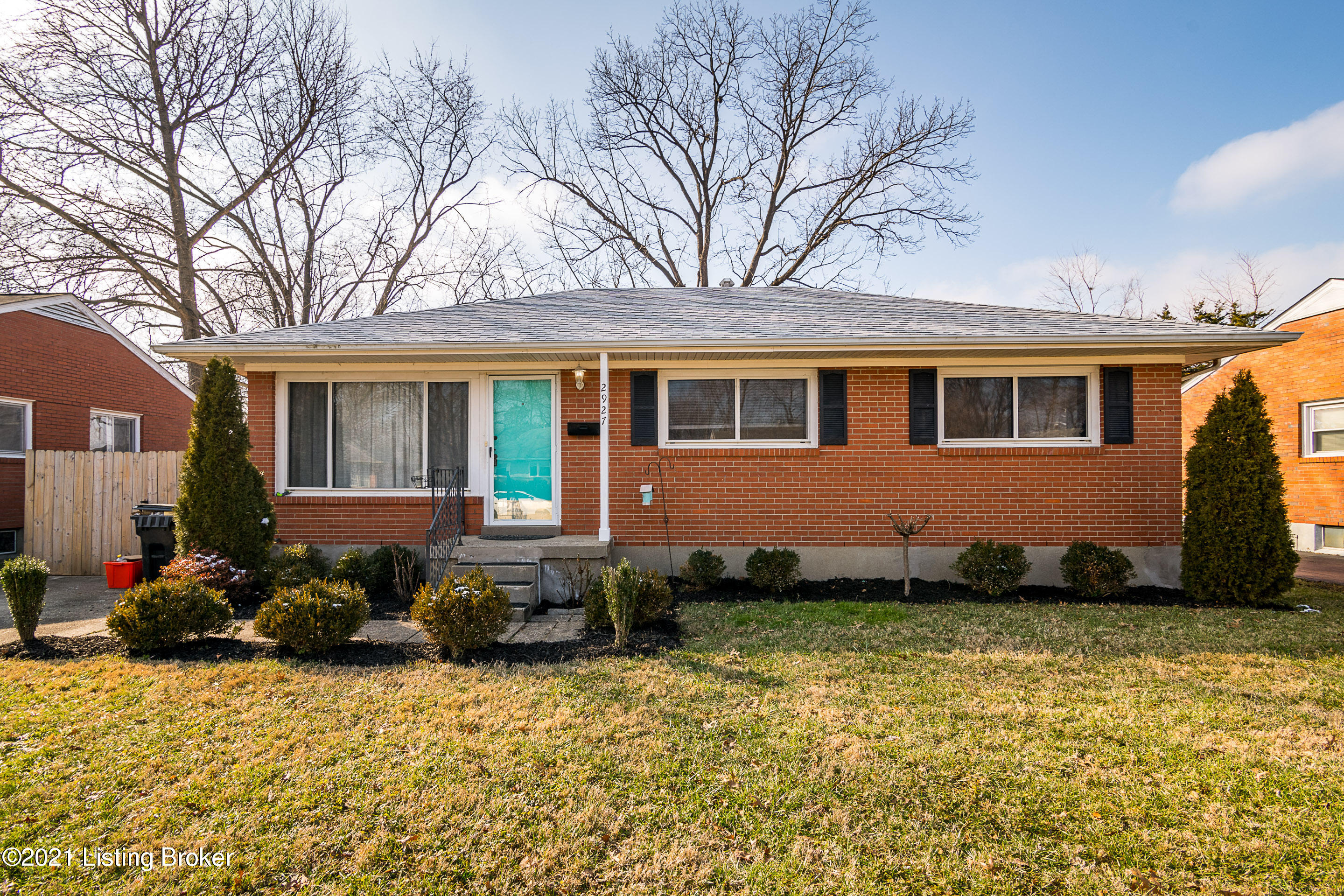 2927 Rio Rita Avenue Louisville, KY 40220 - Photo 1 of 20 Front View