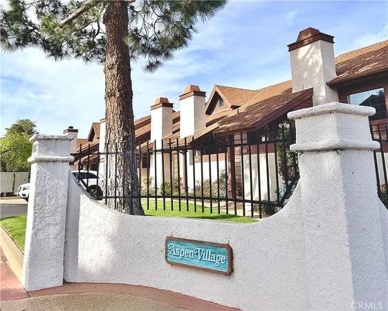 $615,000 | 232 South Elm Street, Arroyo Grande, CA 93420