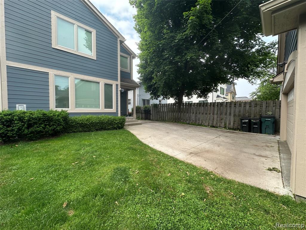 1555 Ruffner Avenue Birmingham, MI 48009 - Photo 45 of 49 Gallery Image 45
