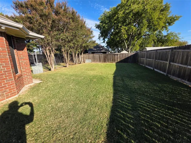 $2,500 | 5302 Lynn Court, Rowlett, TX 75088