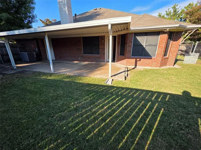 $2,500 | 5302 Lynn Court, Rowlett, TX 75088