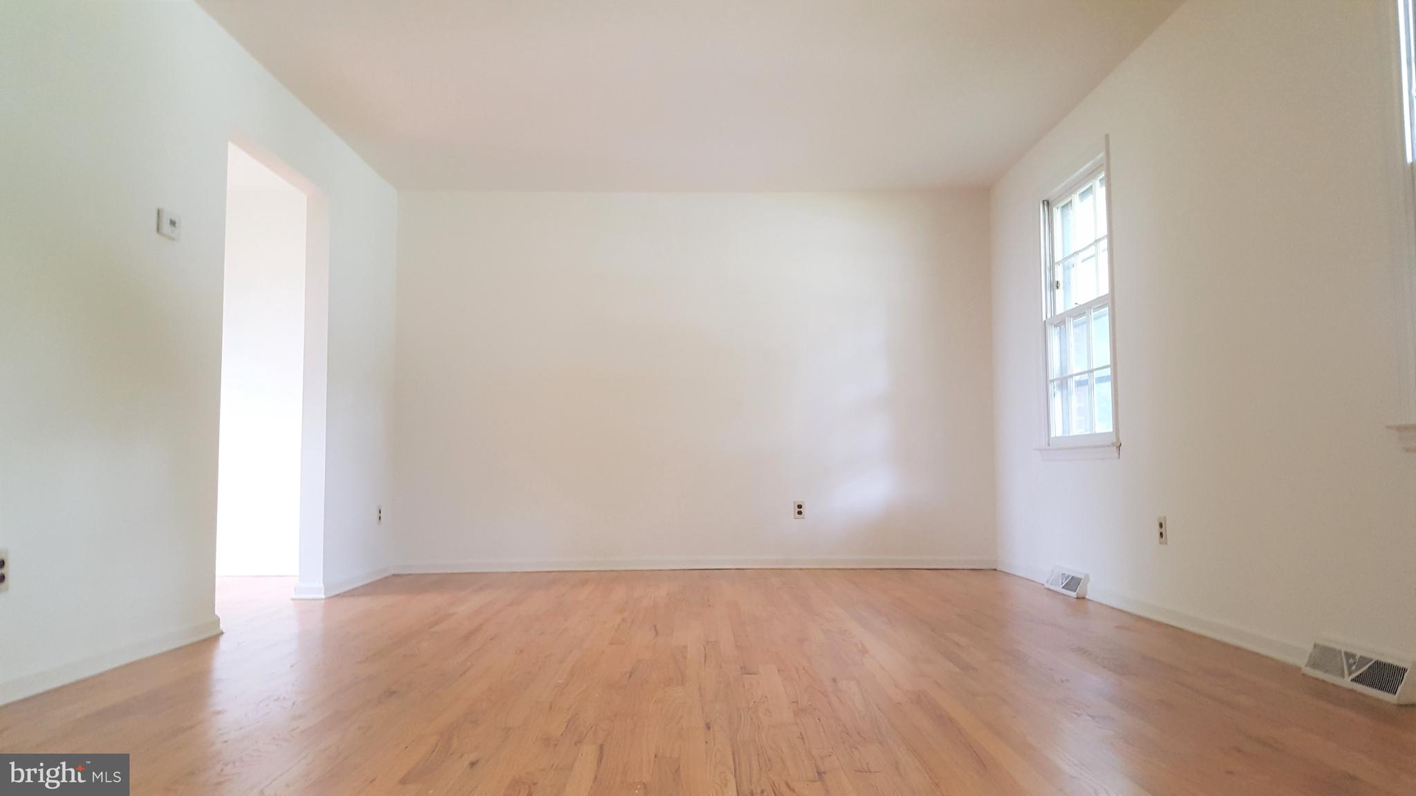 18 Kitty Lane Newark, DE 19713 - Photo 6 of 12