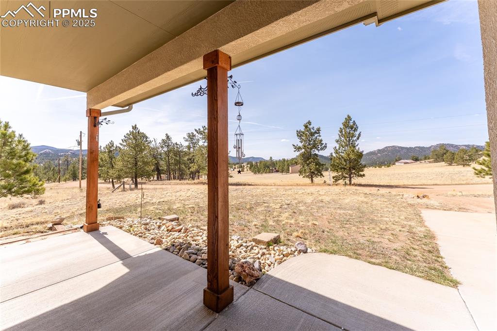 2649 Southpark Road Florissant, CO 80816 - Photo 4 of 42 a view of a ocean view