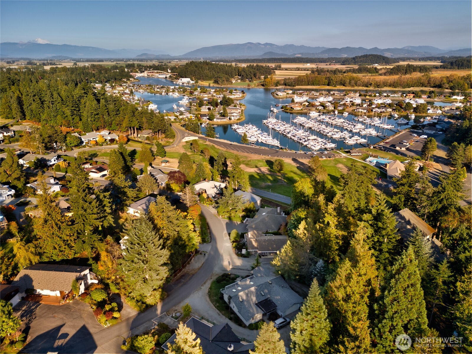 476 Nez Perce Place La Conner, WA 98257 - Photo 2 of 40 a view of a city