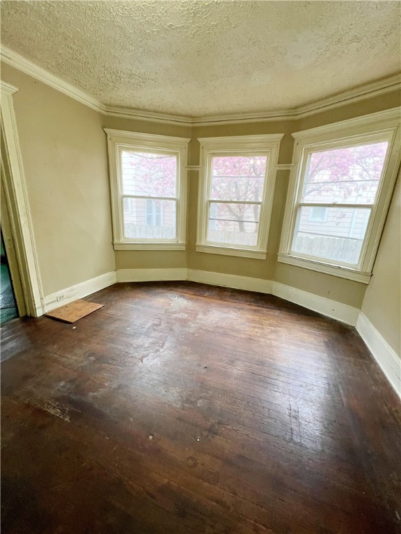 39 Augustine Street Rochester, NY 14613 - Photo 16 of 50