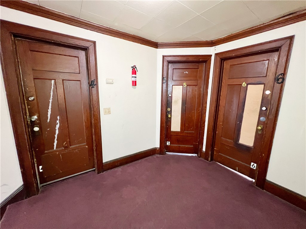 39 Augustine Street Rochester, NY 14613 - Photo 32 of 50