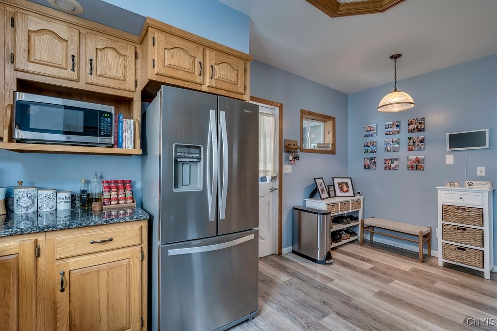 121 Maple Street Le Ray, NY 13612 - Photo 7 of 43 Exit to Driveway