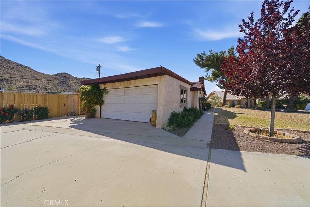 15951 St Timothy Road Apple Valley, CA 92307 - Photo 13 of 31