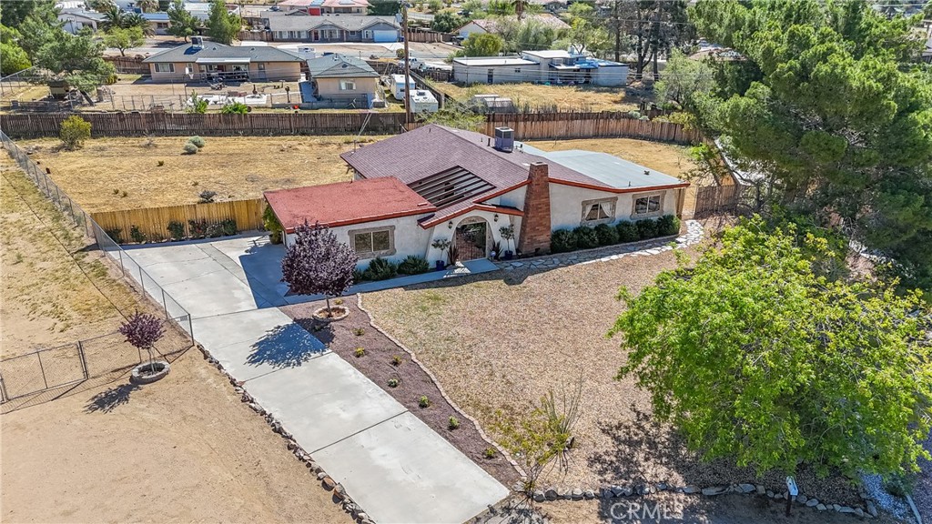15951 St Timothy Road Apple Valley, CA 92307 - Photo 2 of 31