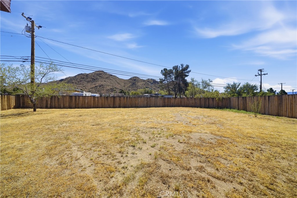 15951 St Timothy Road Apple Valley, CA 92307 - Photo 26 of 31