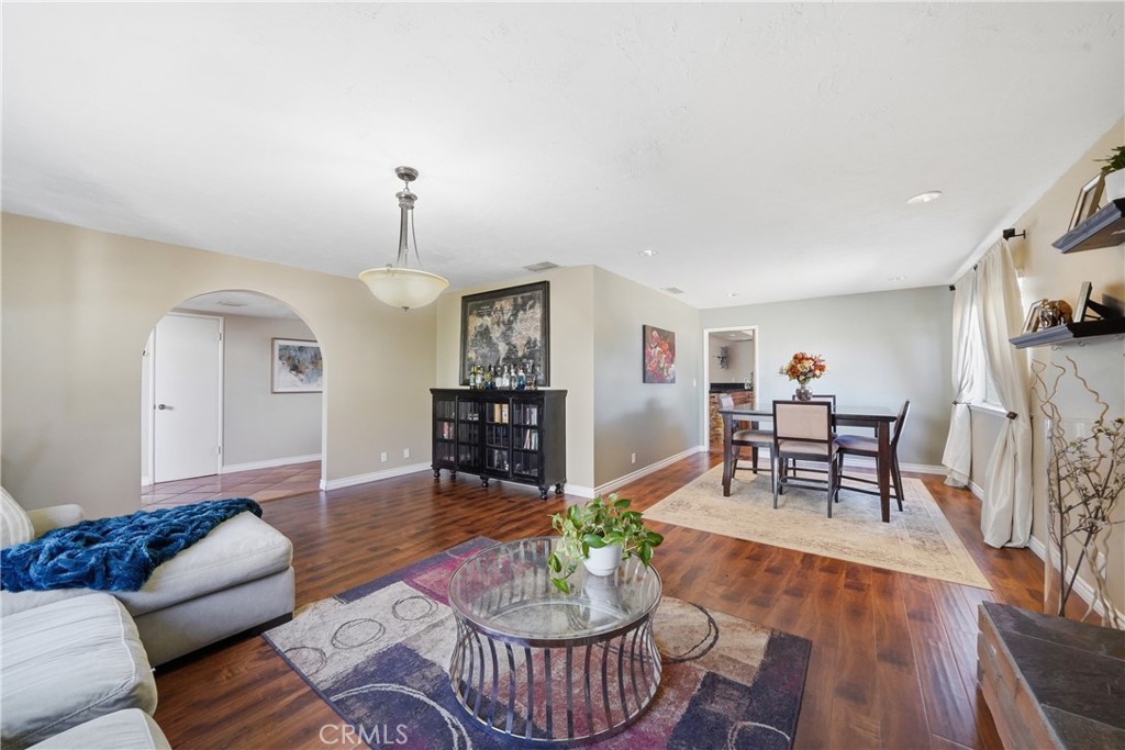15951 St Timothy Road Apple Valley, CA 92307 - Photo 7 of 31