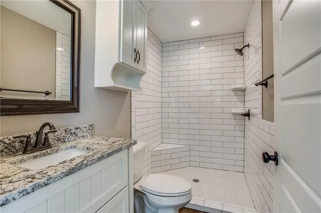 $400,000 | 615 North Lamar Street, Tioga, TX 76271