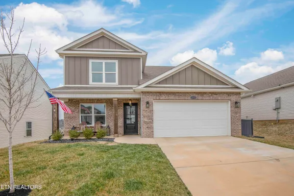 $419,900 | 2112 Glen Creek Road, Knoxville, TN 37924