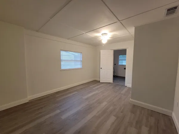 $2,300 | 274 Southeast 14th Avenue, Okeechobee, FL 34974