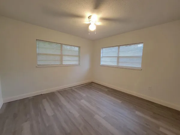 $2,300 | 274 Southeast 14th Avenue, Okeechobee, FL 34974