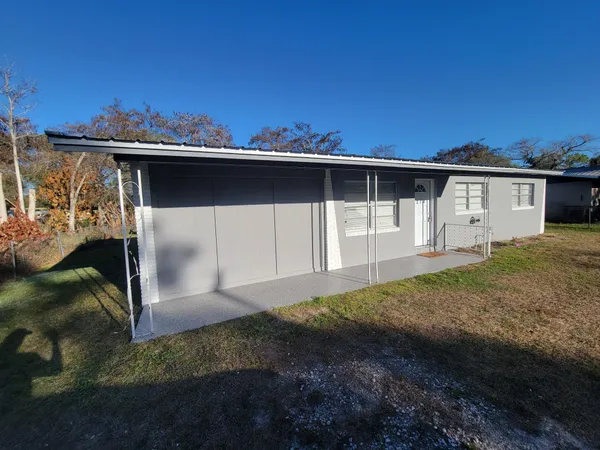 $2,300 | 274 Southeast 14th Avenue, Okeechobee, FL 34974