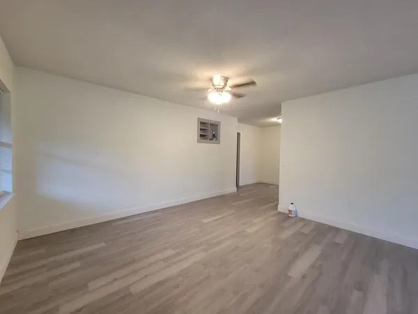 $2,300 | 274 Southeast 14th Avenue, Okeechobee, FL 34974