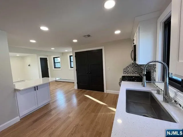 $2,500 | 117 Forest Avenue, Unit 2, Lyndhurst, NJ 07071