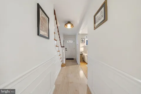 $1,050,000 | 161 Rolling Road, Bala Cynwyd, PA 19004