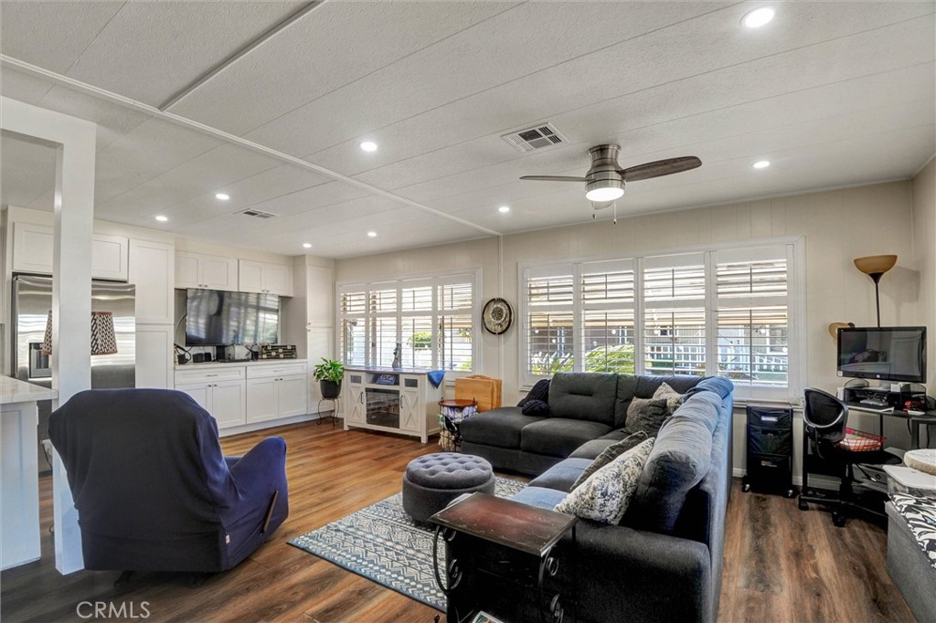 1001 West Lambert Road, Unit 129 La Habra, CA 90631 - Photo 6 of 25