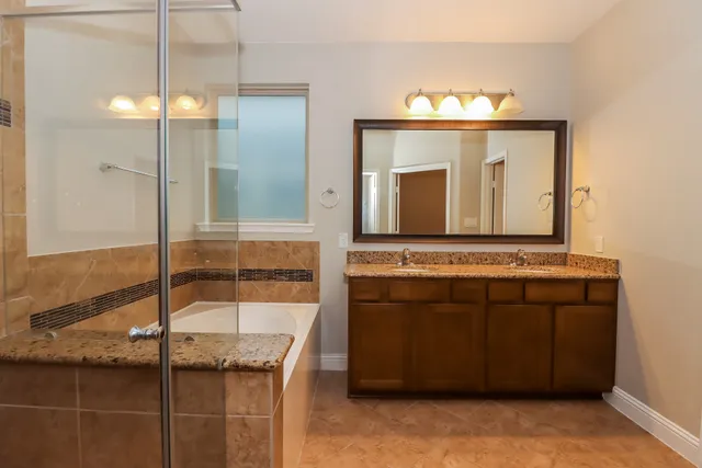 $2,090 | 17711 Browning Trace Lane, Richmond, TX 77407