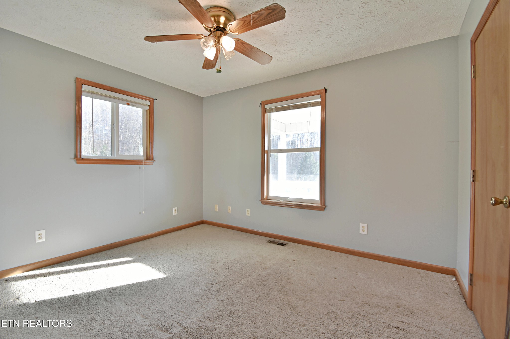 2737 Clabo Road Sevierville, TN 37862 - Photo 19 of 37 Gallery Image 19
