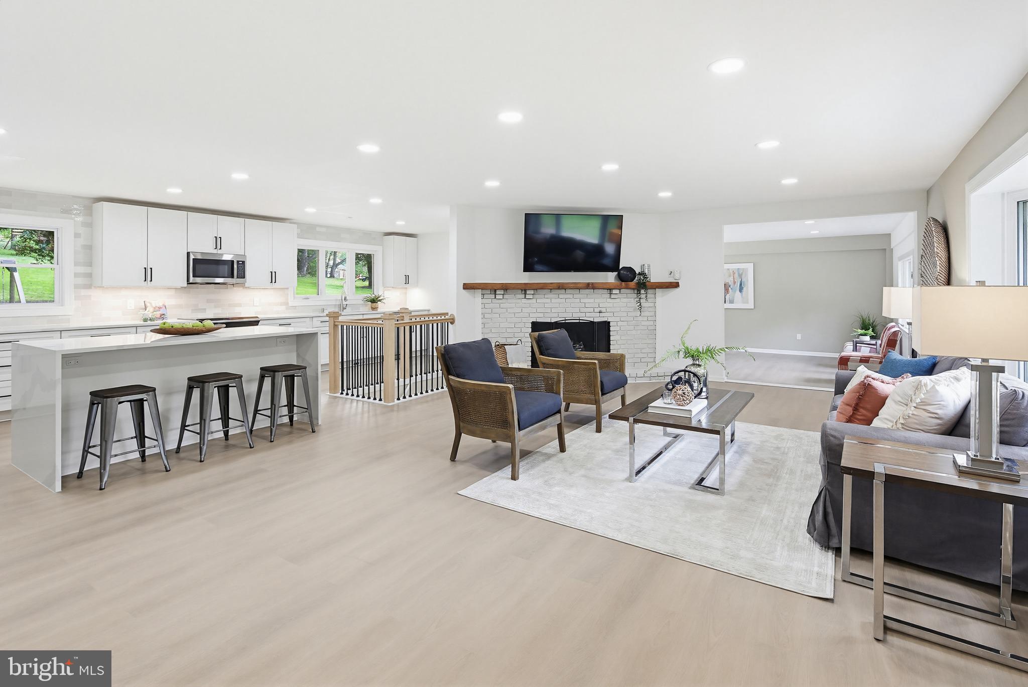 6702 Whitegate Road Clarksville, MD 21029 - Photo 2 of 52 Bright and airy open-concept living.