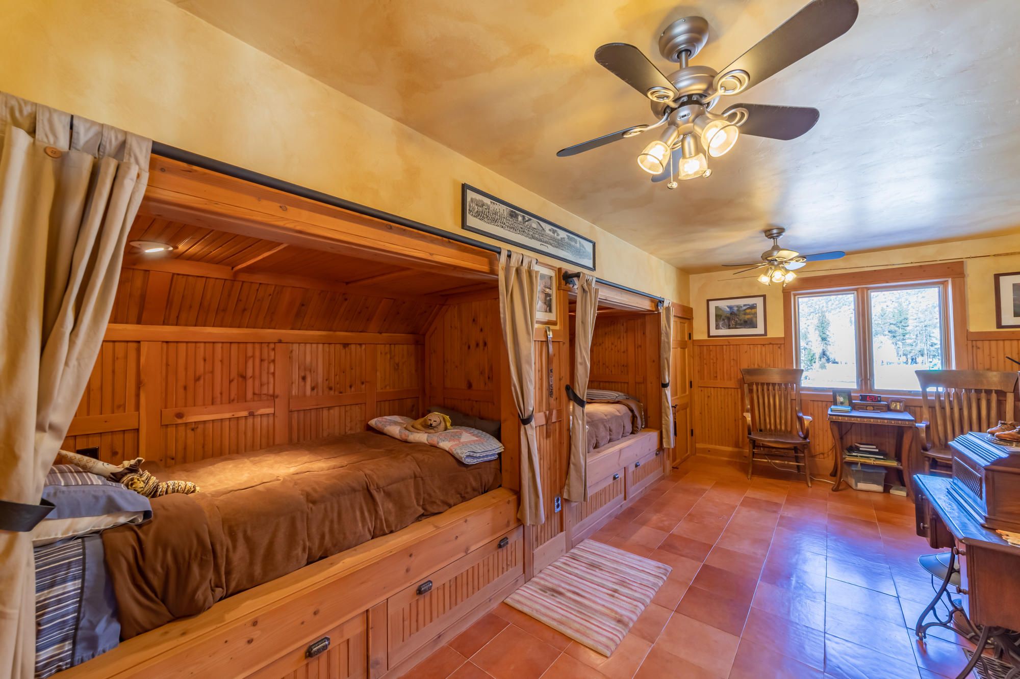 64 Violet Court Ridgway, CO 81432 - Photo 21 of 52 64VioletCourt-Remax-Gardner-Shari-26