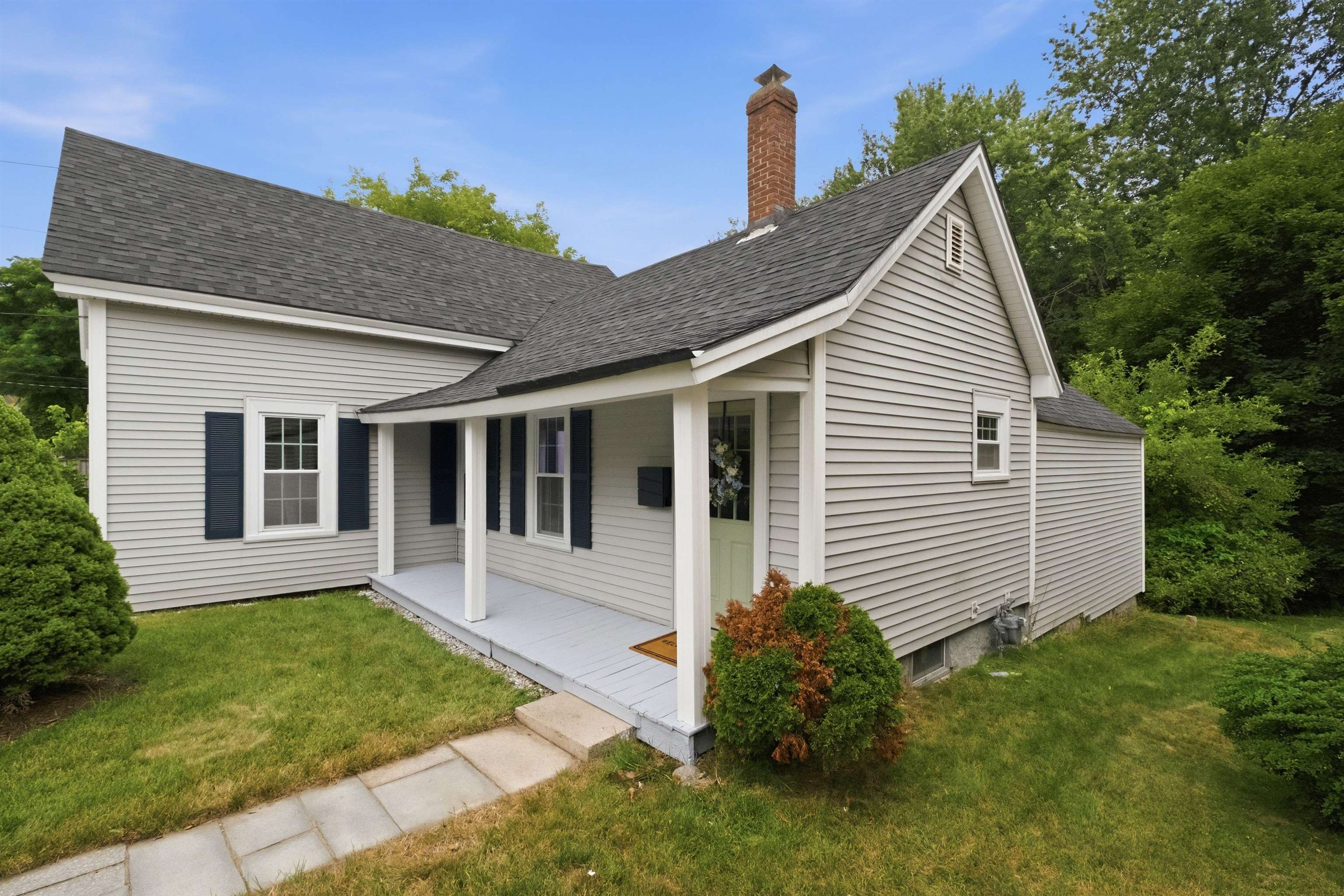 72 Franklin Street Concord, NH 03301 - Photo 2 of 45