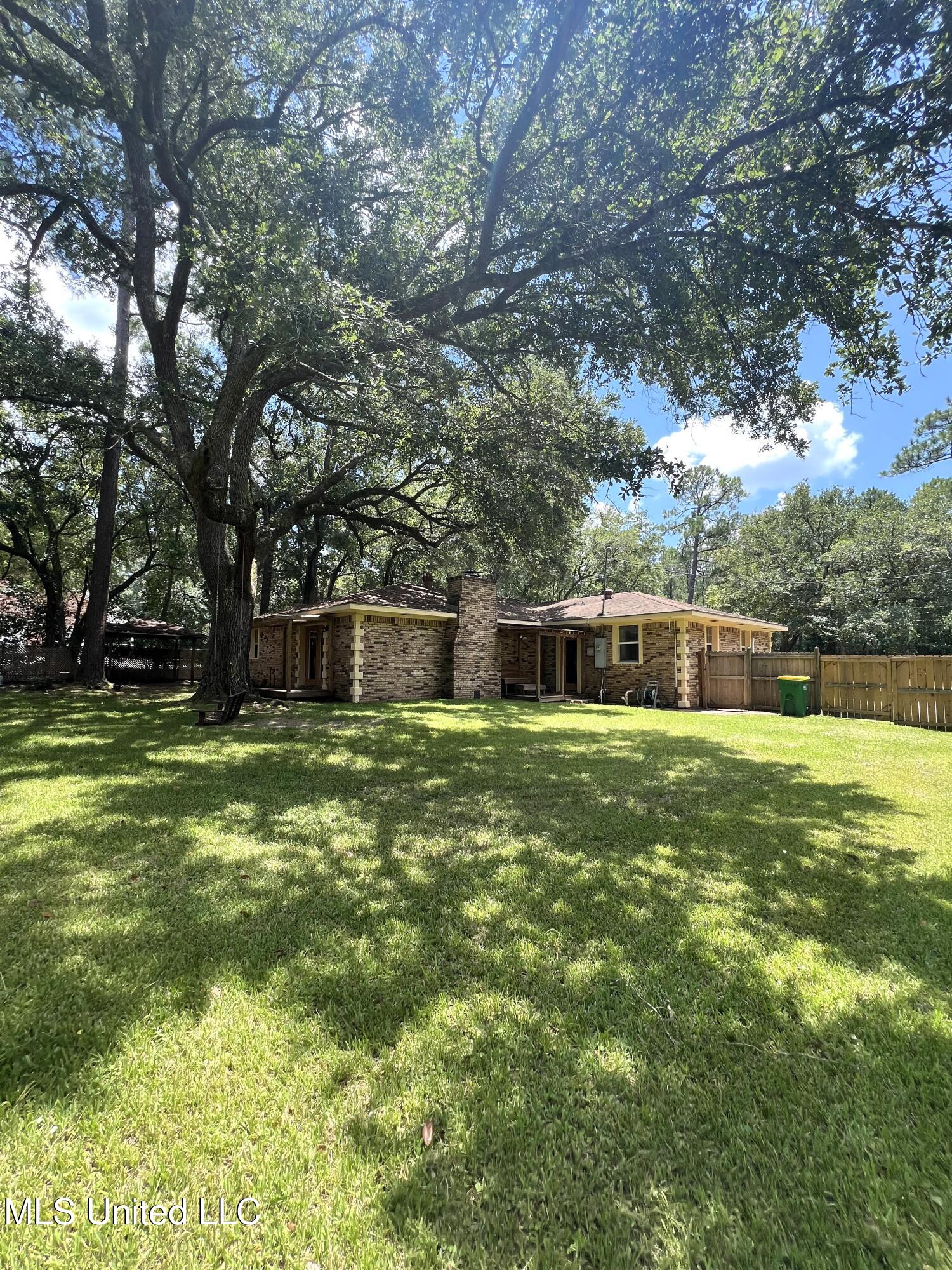 15720 Cook Road Biloxi, MS 39532 - Photo 14 of 15 15720 Cook Rd 9