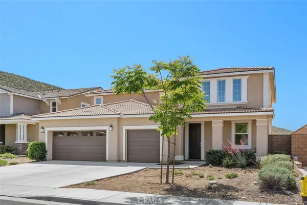 $739,000 | 27239 Hideout Court, Menifee, CA 92585