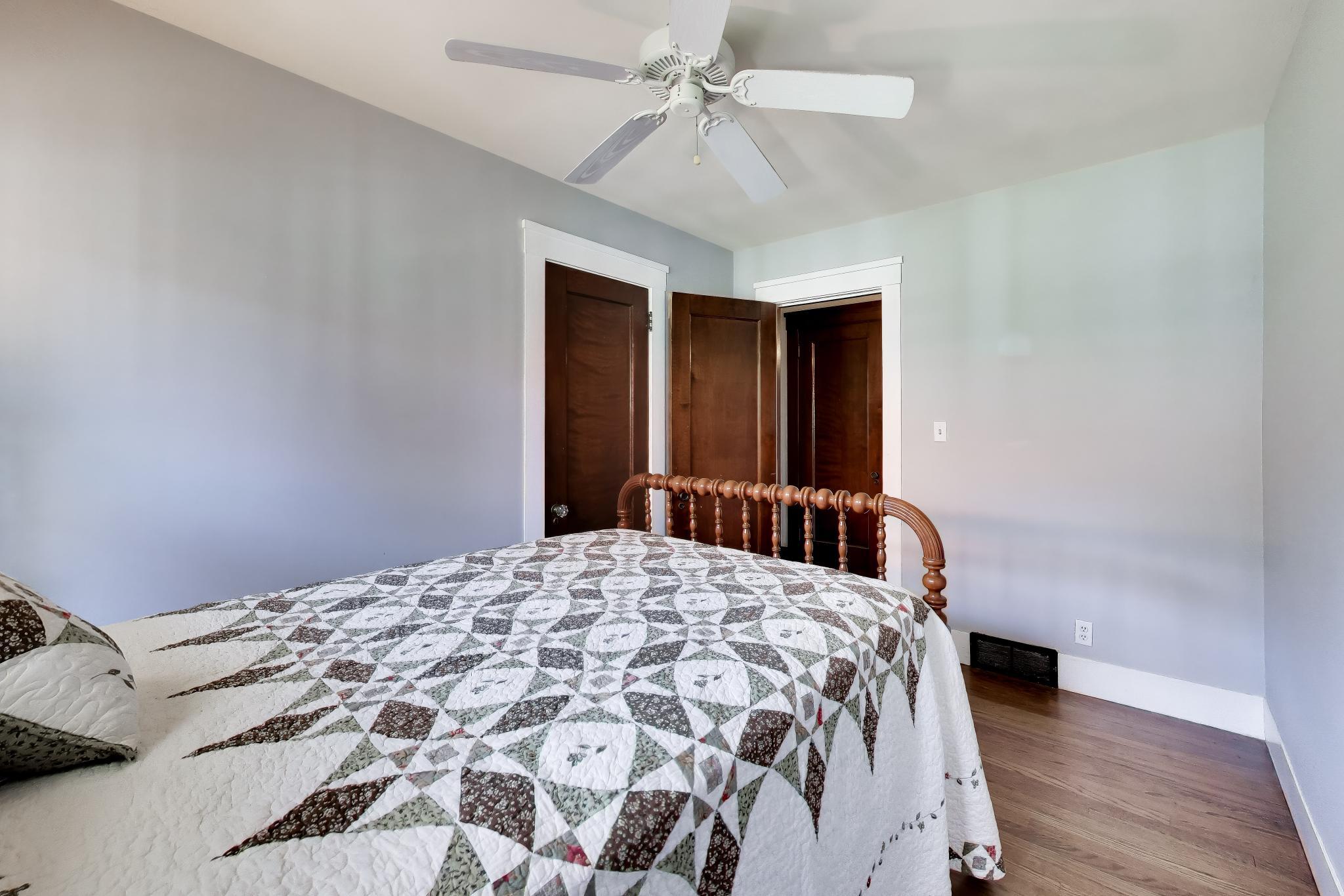 1429 College Avenue Racine, WI 53403 - Photo 20 of 42 Guest Room