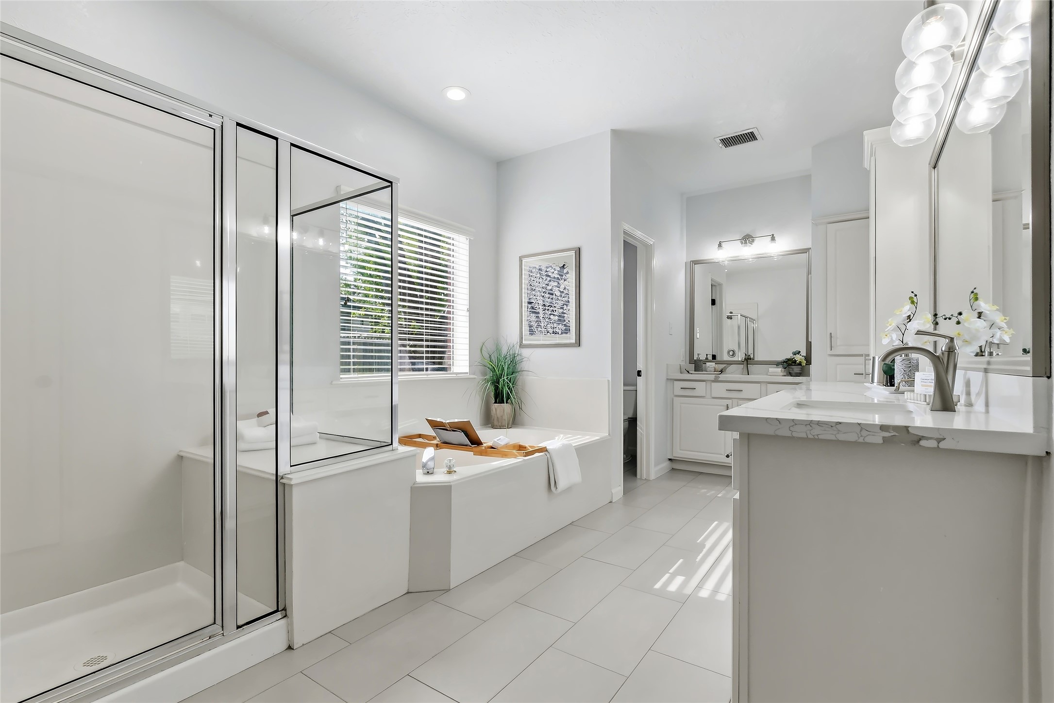 3335 Woods Edge Drive Spring, TX 77388 - Photo 29 of 47 Primay Bath with jet tub and seperate shower