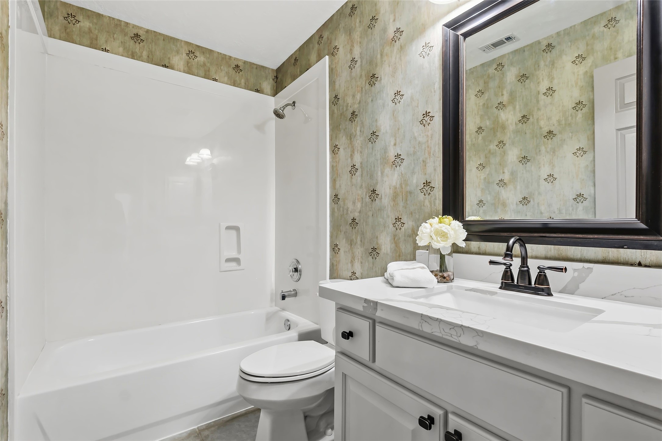 3335 Woods Edge Drive Spring, TX 77388 - Photo 37 of 47 Guest Bathroom #1