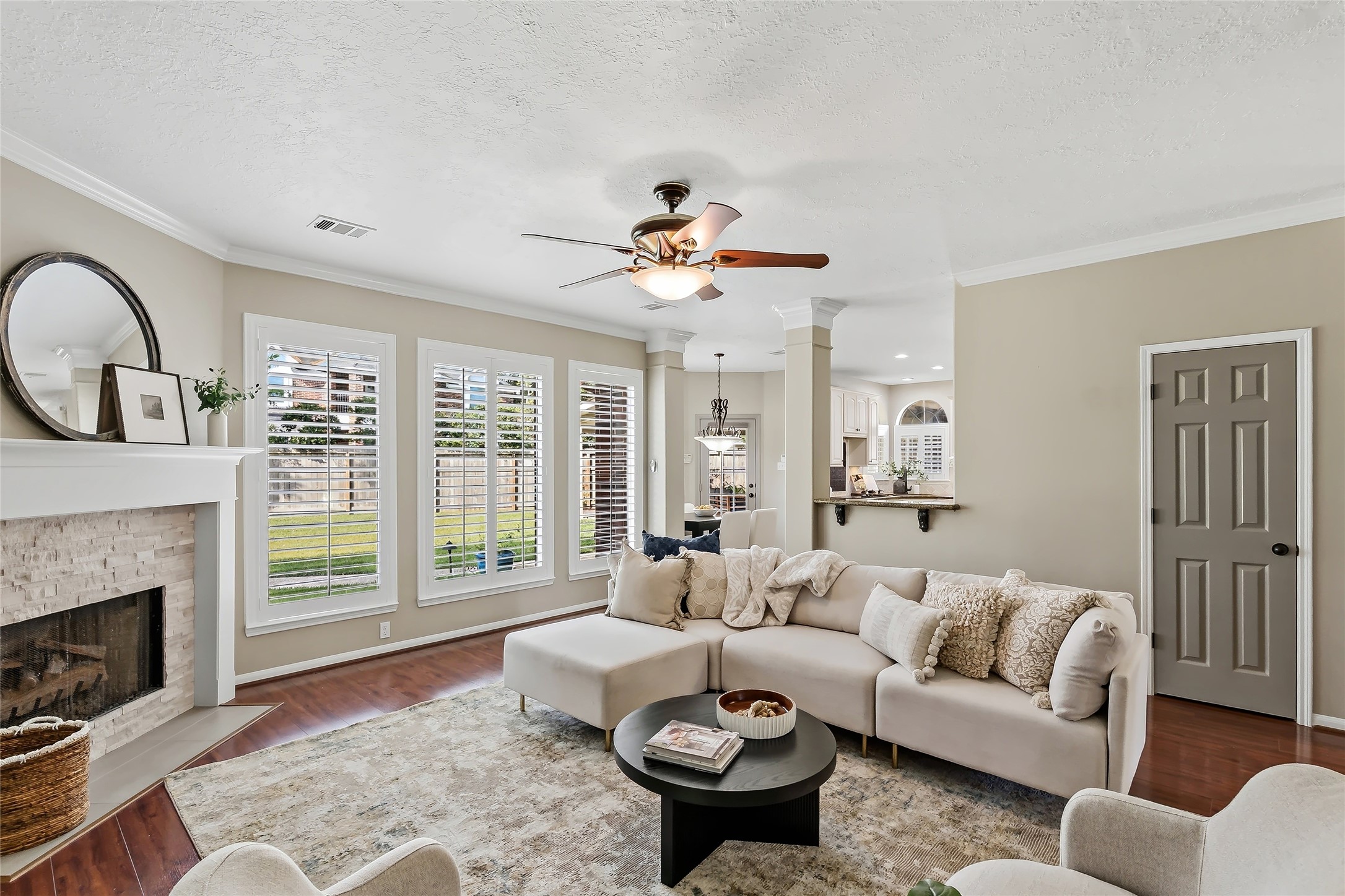 3335 Woods Edge Drive Spring, TX 77388 - Photo 10 of 47 Living Area with plantation shutters