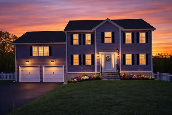 $769,900 | 74 Deanna Drive, Holden, MA 01520