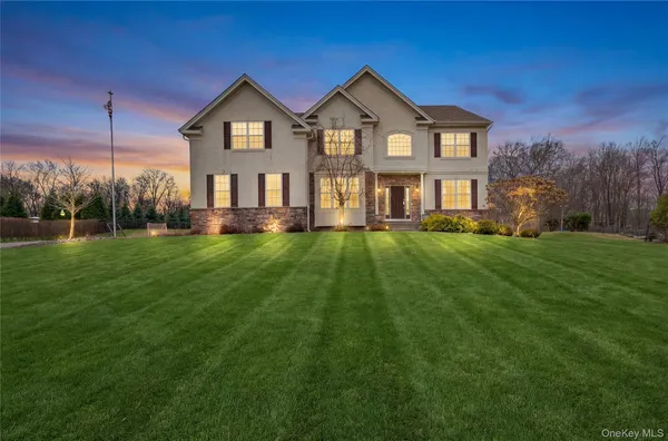 $859,000 | 75 Luthien Forrest Road, Rock Tavern, NY 12575