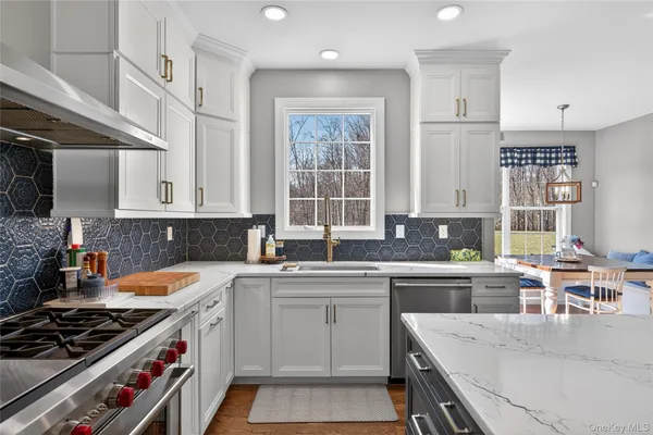 $859,000 | 75 Luthien Forrest Road, Rock Tavern, NY 12575